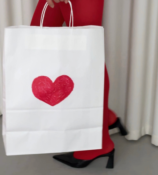 Galentine’s Day Gift Guide: Clean, Thoughtful Favorites for the Women You Love